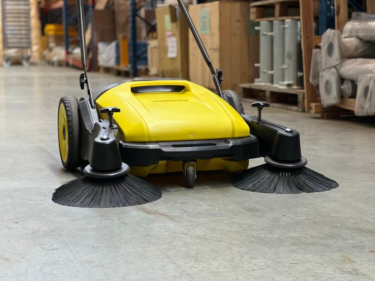 Floor Sweeper Rotating Brushes Floor Sweepers Astrolift
